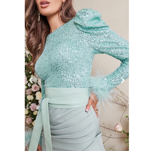 NEW SEASON Stunning Lavish Alice sequin feather embellished midi dress in sage - Picture 7 of 13